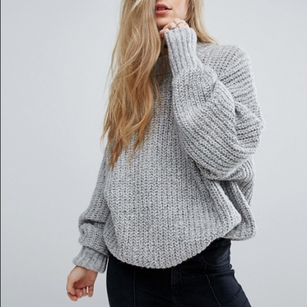 Oversized Gray Knit Pullover Sweater